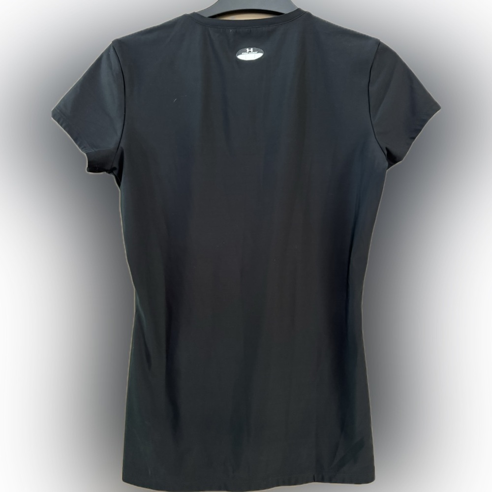 Under Armour - Picture 3 of 3